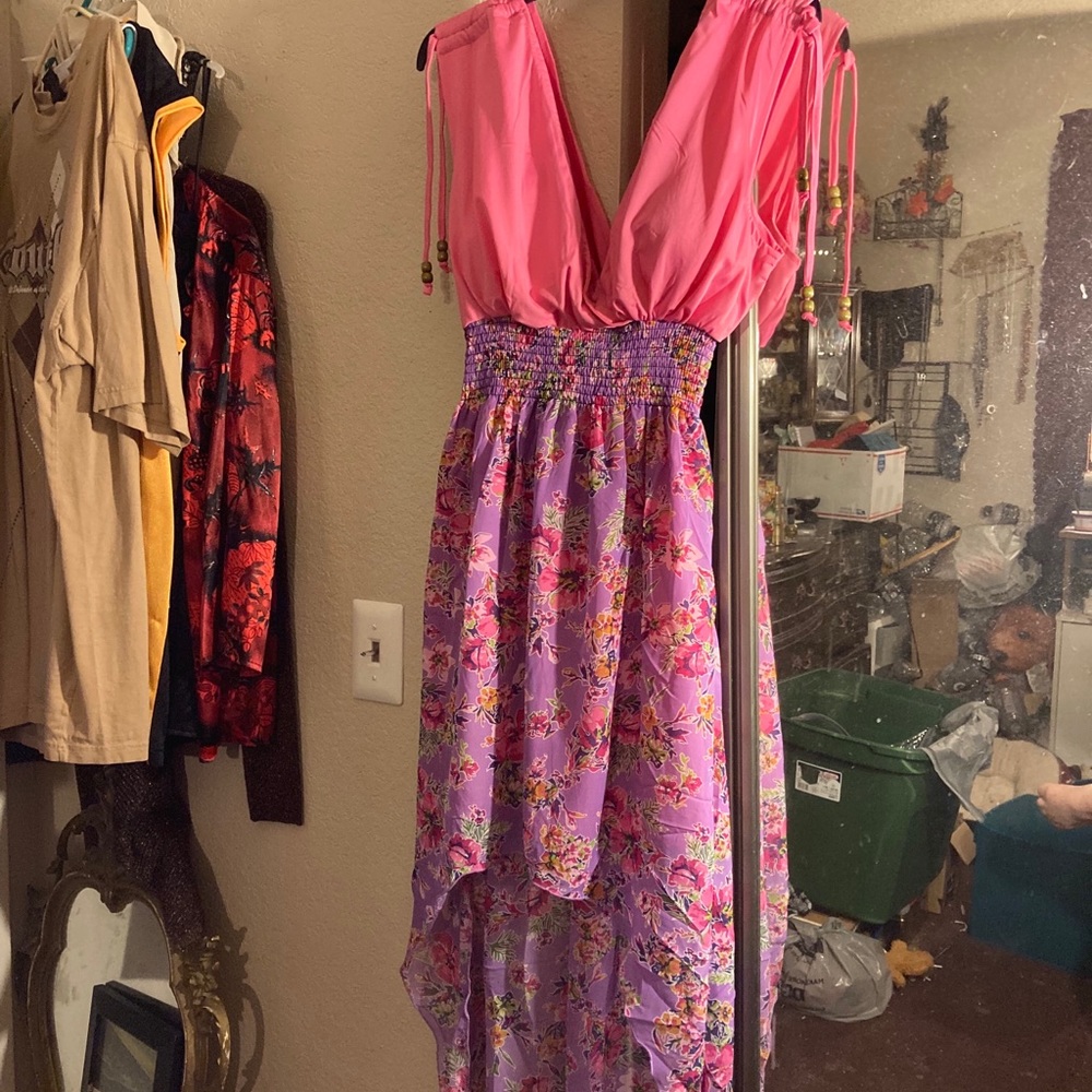 Summertime Dress-  Satin like, a comfortable stretchy feel material